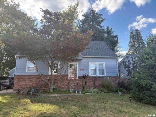 329 S Nelson Ave, Morton, IL, 61550-1921 | Card Image