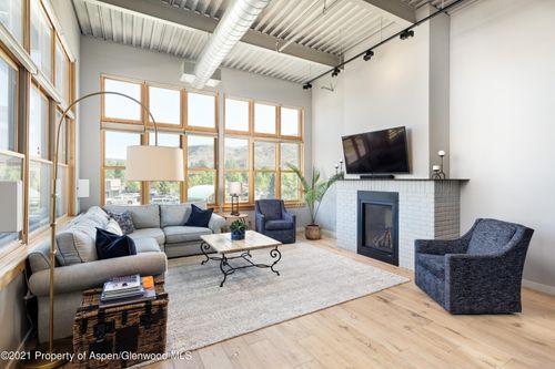 r-212-231 Robinson St, Basalt, CO, 81621-8389 | Card Image