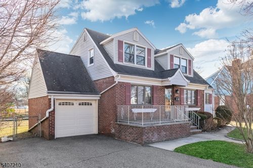 27 Urban Pl, Fair Lawn, NJ, 07410 | Card Image