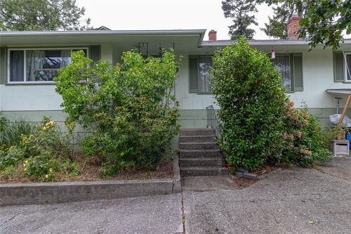 4021 Glanford Ave, Saanich, BC, V8Z3Z7 | Card Image