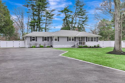 14 Ursular Ct, Smithtown, NY, 11787-1720 | Card Image