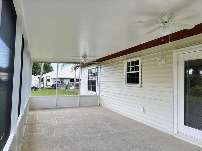 Screened Back Porch | Image 42