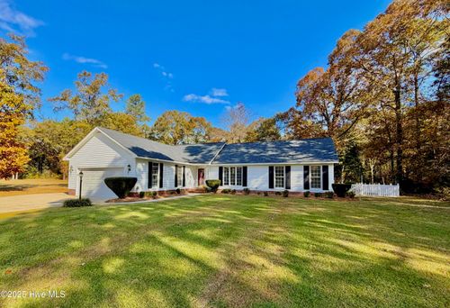 4569 Hunter Creek Dr, La Grange, NC, 28551-6743 | Card Image