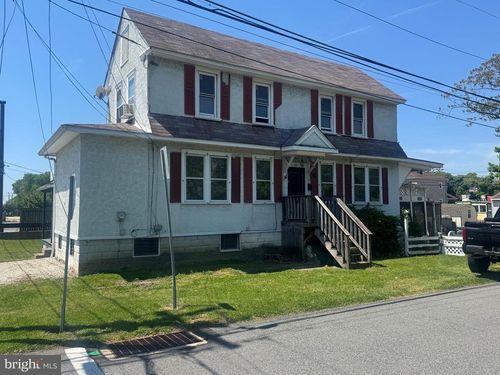 92 S Governor Printz Blvd, ESSINGTON, PA, 19029-1733 | Card Image