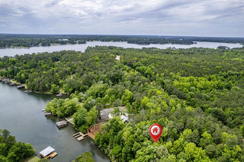 206 Erin Shores Dr, Sparta, GA, 31087-2108 | Card Image