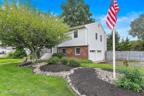 14 South Rd, Monmouth Beach, NJ, 07750-1143 | Card Image