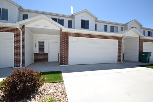73-2109 W 1665 Pkwy S, West Haven, UT, 84401-0327 | Card Image