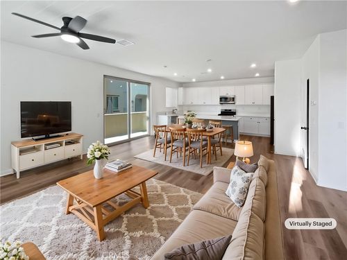 1832 Red Willow Way, Oceanside, CA, 92056-6454 | Card Image