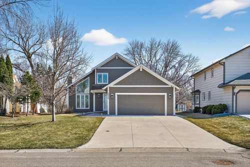 4820 Erickson Dr, New Hope, MN, 55428-4449 | Card Image