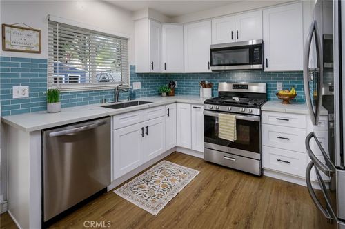 1546 Tilson Cir, Corona, CA, 92882 | Card Image