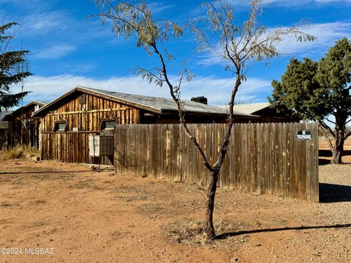 861 W Victory St, Cochise, AZ, 85606-8642 | Card Image