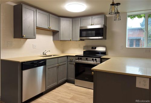 1832-2201 S High St, Denver, CO, 80210-4624 | Card Image