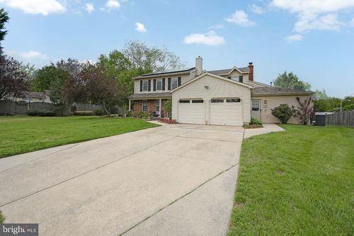 508 Meadow Ct, Mount Laurel, NJ, 08054-1323 | Card Image