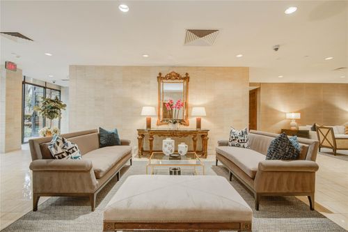 unit-10g-15 Greenway Plz, Houston, TX, 77046-1503 | Card Image