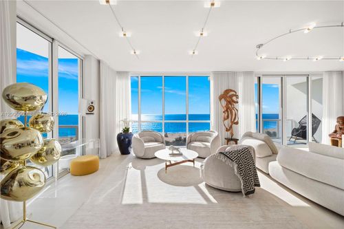120108-50 S Pointe Dr, Miami Beach, FL, 33139-4767 | Card Image