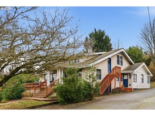 706 W B St, Rainier, OR, 97048-2622 | Card Image