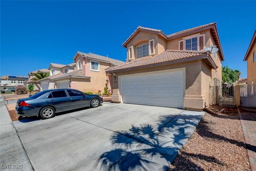 8370 Lost Lake Ct, Las Vegas, NV, 89147-6140 | Card Image