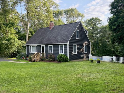 209 Skunk Hill Rd, Hope Valley, RI, 02832-1301 | Card Image