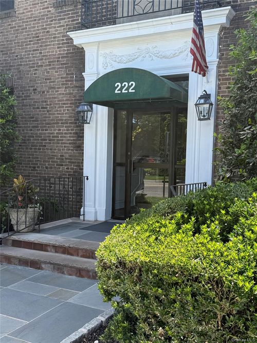3c-222 7th St, Garden City, NY, 11530-5703 | Card Image