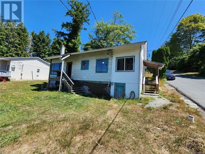 99 Hemlock St, House other with 3 bedrooms, 1 bathrooms and 2 parking in Alert Bay BC | Image 2