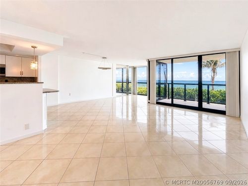 202-10410 Ocean Dr, Jensen Beach, FL, 34957-2506 | Card Image