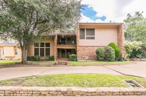3914 Wingren Dr, Irving, TX, 75062-3807 | Card Image