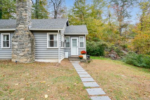 14 Sylvan Dr, Mahopac, NY, 10541-3056 | Card Image