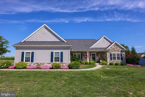 267 Prospect Rd, MOUNT JOY, PA, 17552-8862 | Card Image