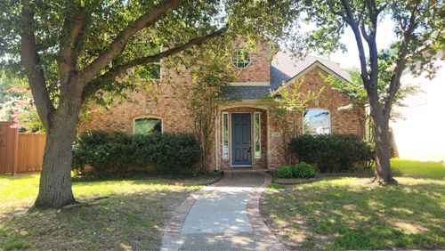 329 Parkhurst Ln, Allen, TX, 75013-2962 | Card Image