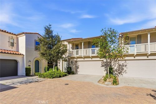 137 Halo, Irvine, CA, 92618-1336 | Card Image