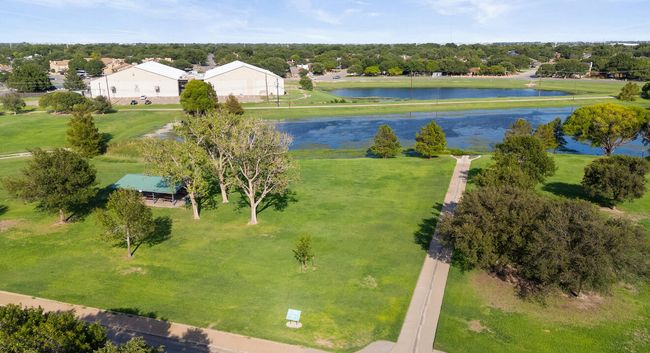 4018 88 Th Pl, House other with 3 bedrooms, 3 bathrooms and null parking in Lubbock TX | Image 38