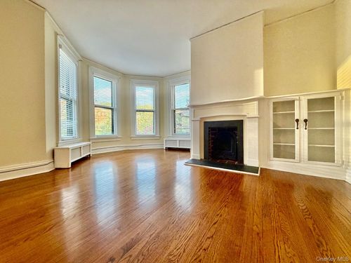 225 N Broadway, Mount Pleasant, NY, 10591 | Card Image