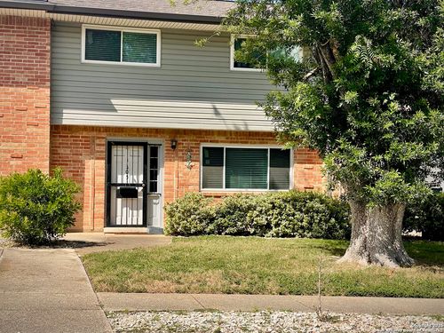 105-105 W Silver Sands Dr, San Antonio, TX, 78216-3530 | Card Image