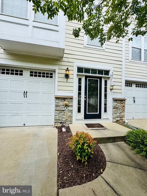307 Monroe Point Dr, COLONIAL BEACH, VA, 22443-1940 | Card Image