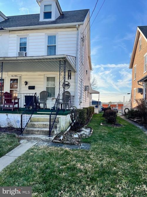 412 Meredith St, KENNETT SQUARE, PA, 19348-3228 | Card Image