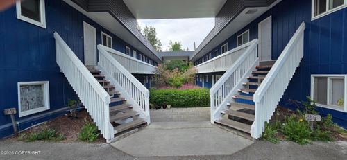 a-626-436 E 11th Ave, Anchorage, AK, 99501-4562 | Card Image