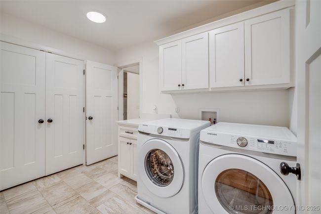 6904 E 86 Th Pl N, House other with 3 bedrooms, 3 bathrooms and null parking in Owasso OK | Image 26