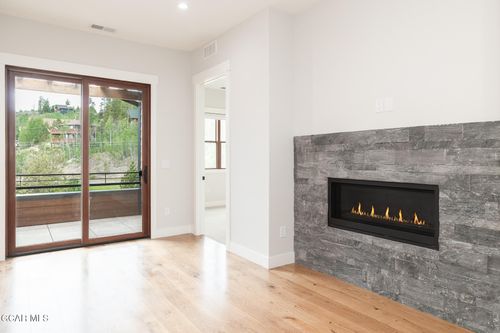 203-505 Grand Ave, Grand Lake, CO, 80447-5410 | Card Image