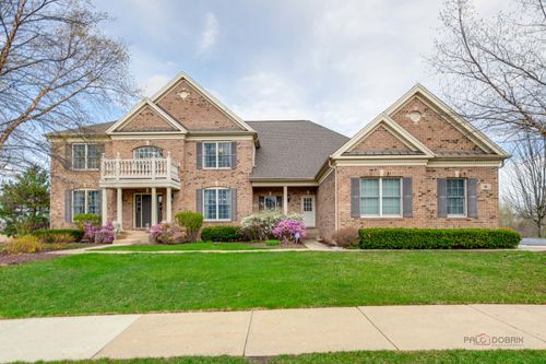 6 Turnbury Ct, Hawthorn Woods, IL, 60047-8437 | Card Image