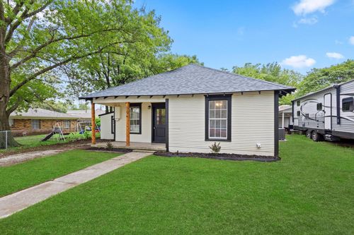 304 Otis St, Whitesboro, TX, 76273-1626 | Card Image