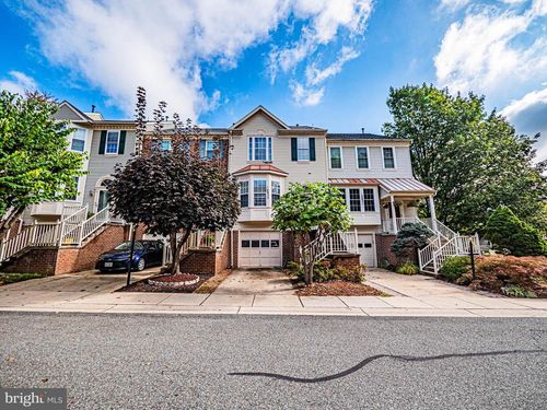 18633 Clovercrest Cir, OLNEY, MD, 20832-3054 | Card Image