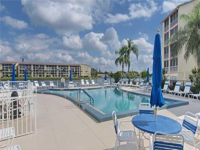 K115 - 3528 Lake Bayshore Dr, Condo with 2 bedrooms, 1 bathrooms and null parking in BRADENTON FL | Image 28