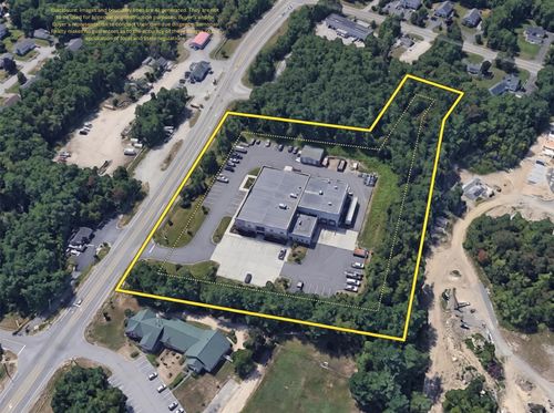 559 Calef Hwy, Barrington, NH, 03825-7236 | Card Image