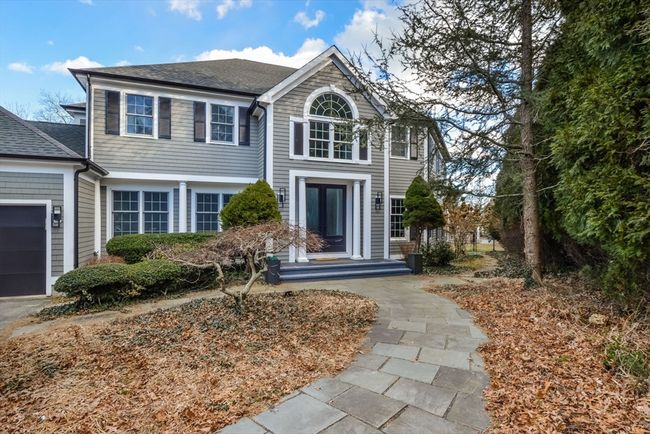 3 E High St, House other with 4 bedrooms, 5 bathrooms and 6 parking in Dartmouth MA | Image 30