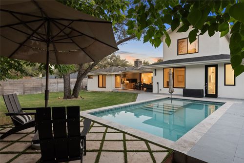 4000 Greystone Dr, Austin, TX, 78731-2110 | Card Image