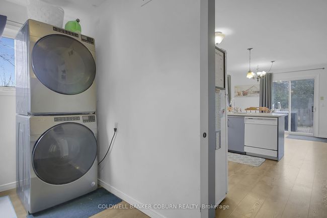 10658 Main St, House other with 4 bedrooms, 2 bathrooms and 3 parking in South Mountain ON | Image 13