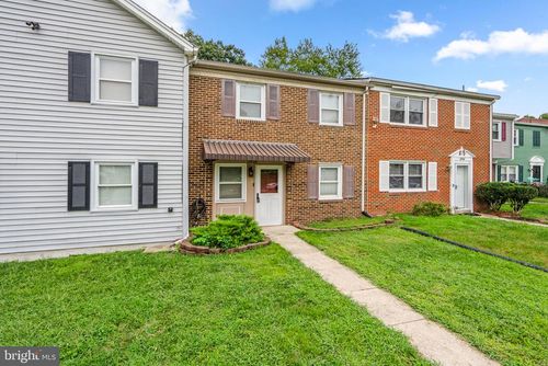 12528 Woodstock Dr E, UPPER MARLBORO, MD, 20772-5131 | Card Image