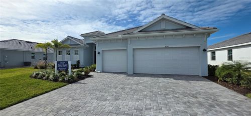 8140 Shore Lake Dr, ENGLEWOOD, FL, 34224-9319 | Card Image