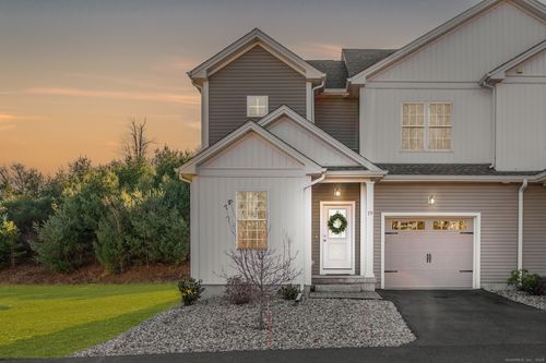 apt-19-29 Covey Rd, Burlington, CT, 06013-1338 | Card Image