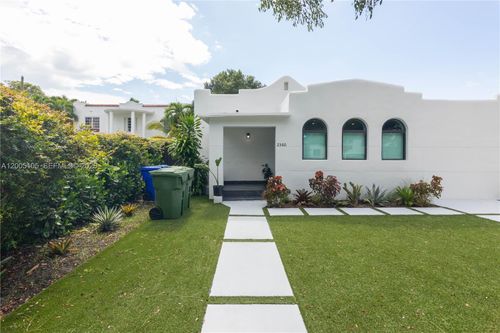 2360 Sw 12th St, Miami, FL, 33135-5019 | Card Image